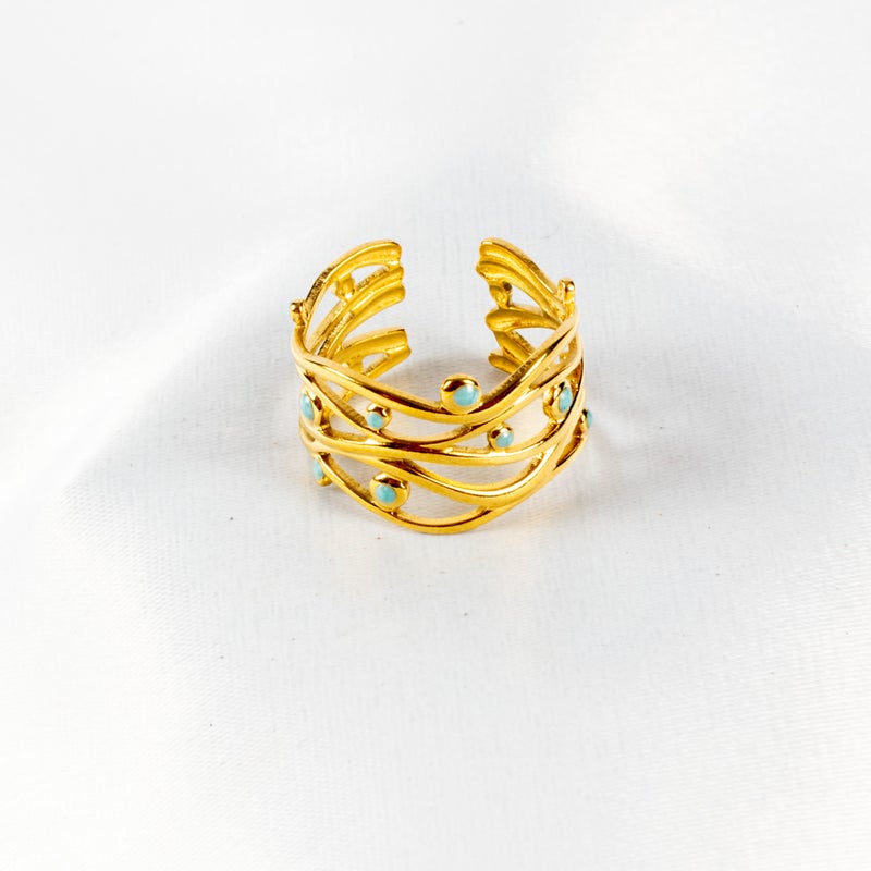 ذا بلاك بيرل اكسسوريز خاتم أستانليس ستيل ذهبي فري سايز مرصع بالمينا الزرقاء - Image 3