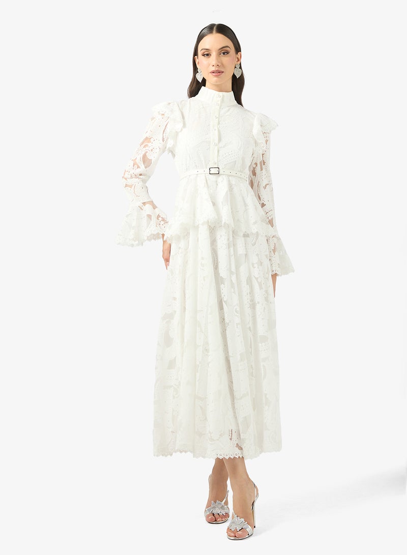 خزانة فستان دانتيل بخصر بيبلوم - Image 1