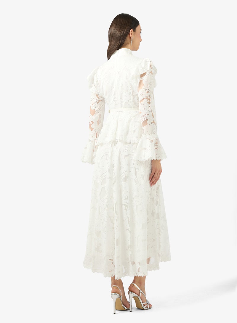 خزانة فستان دانتيل بخصر بيبلوم - Image 2