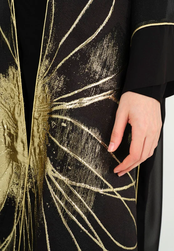 Thouq Stunning Symmetrical Jacquard Jalabiya With Round Neckline And Long Sleeves