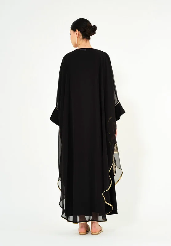 Thouq Stunning Symmetrical Jacquard Jalabiya With Round Neckline And Long Sleeves