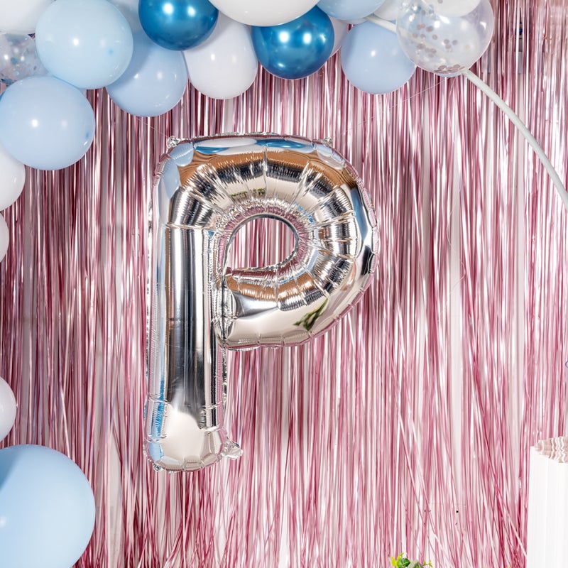 Restaurantware بالون حروف بالونيفاي 40 بوصة، بالون حروف كبير - حرف P، بالون ميرايل فضي ذاتي الإغلاق، حلقة تعليق، زينة لعيد الميلاد، الزفاف، أو التخرج - Image 3