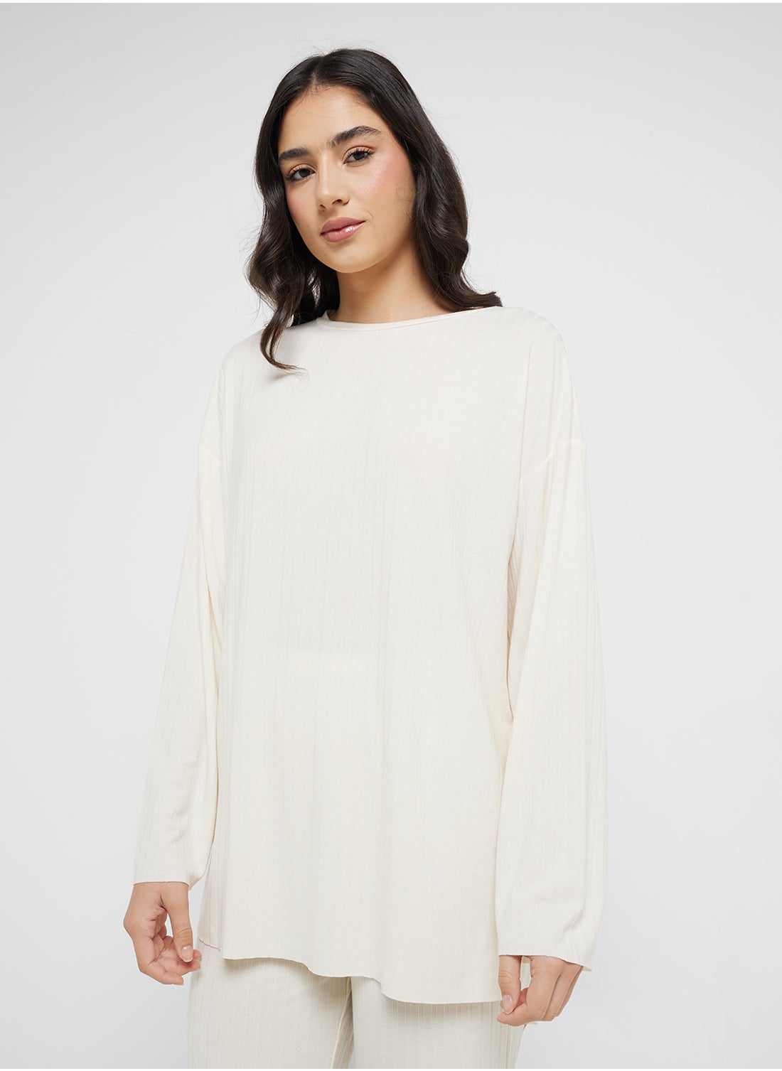 Ribbed T-Shirt & Pyjama Lounge Set - https://f.nooncdn.com/p/pzsku/Z746A9509FD91924F1089Z/45/_/1737356477/61015da5-9d6d-4bc6-92db-a7b053749e17.jpg?format=jpg&width=original