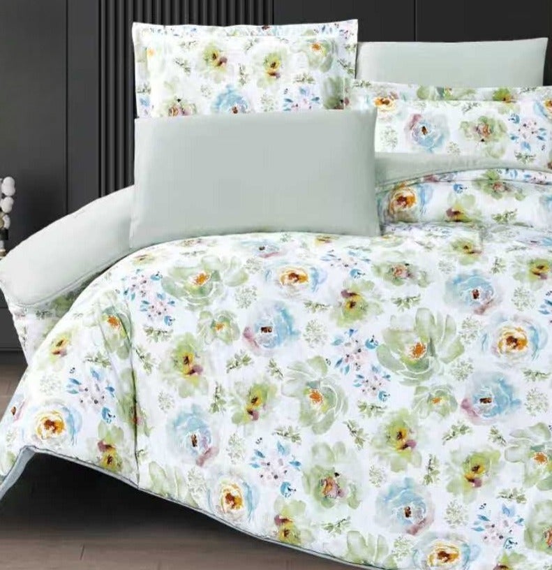 Luxury microfiber double bed set — 6 pieces in perfect sizes: Bedspread 240x260cm, Fitted sheet 200x200cm, Pillowcases 50x75cm, Cushions 45x45cm - Image 2