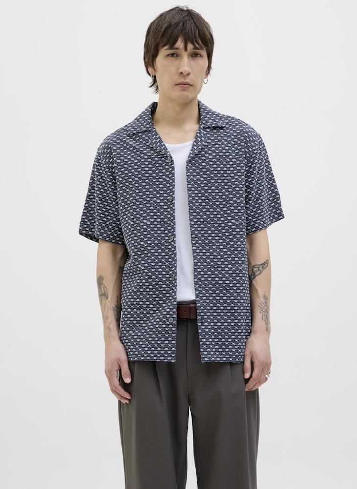 JACK & JONES Jprbluedison Jacquard Resort Regular Fit  Shirt  - Image 1