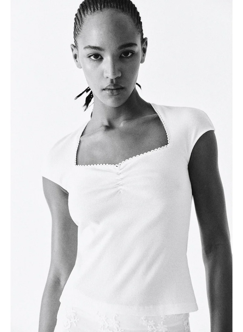 اتش اند ام Ribbed sweetheart-neck top