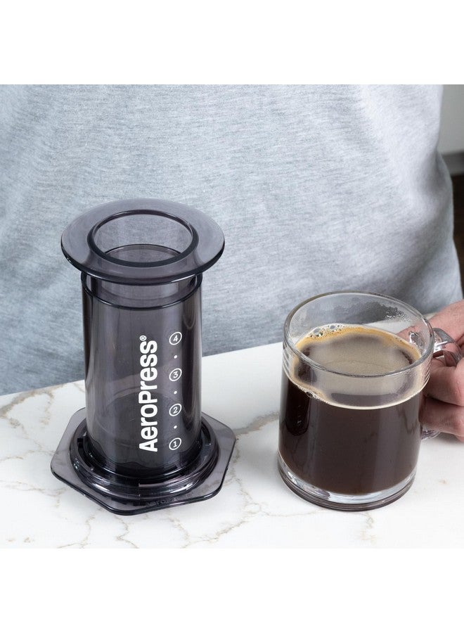 AeroPress آلة ضغط القهوة أيرو بريس باللون الأسود - طريقة تحضير 3 في 1 تجمع بين الضغط الفرنسي، الإسبريسو، والقهوة الكاملة بدون رمال أو مرارة، صانعة قهوة صغيرة محمولة للتخييم والسفر، باللون الأسود - Image 3