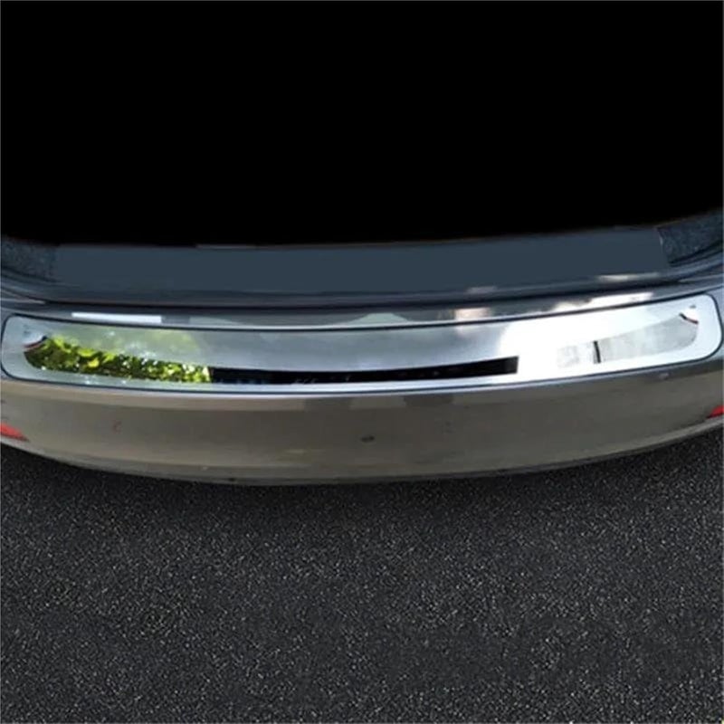 Vuzmode Stainless Steel Rear Bumper Protector for Skoda Octavia A7 - Image 1