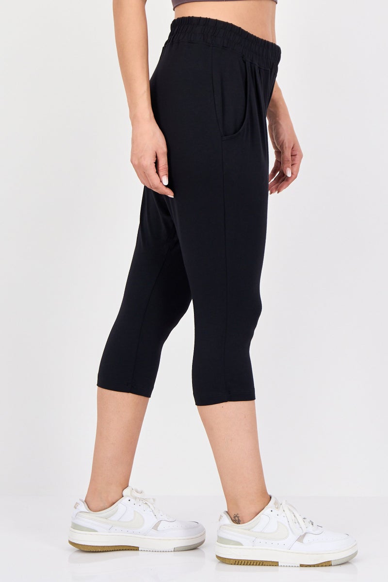 Nike Women Dri-Fit Training Capri Pants, Black - Image 2