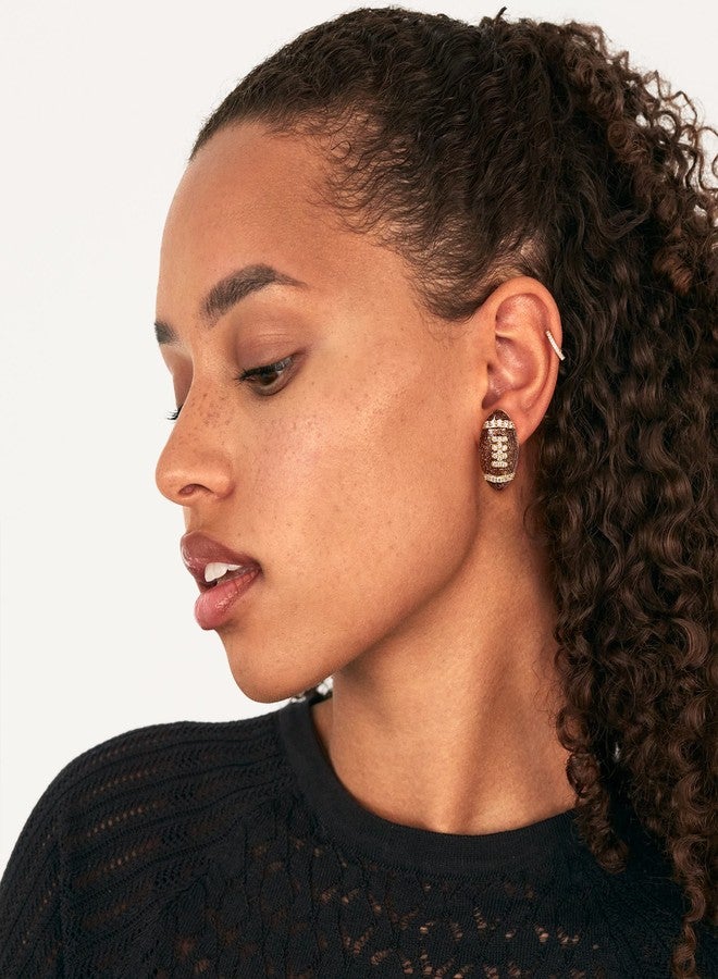 ليلي آند وايت مجوهرات ليلي آند وايت البنية بتصميم مستوحى من رياضة الرجبي النسائية، مناسبة للرياضة، كرة القدم، المباريات الرياضية، الفرق، المشجعين، واللاعبين - Image 3