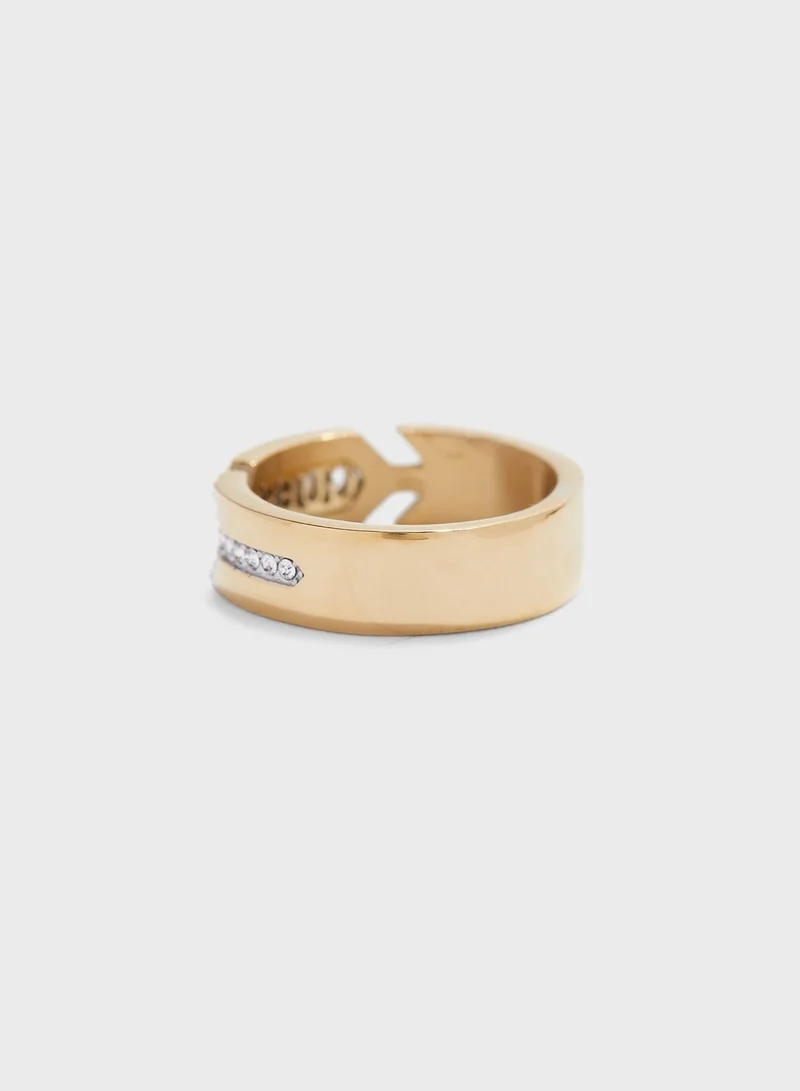 GUESS Hexagon Logo Plaque Ring