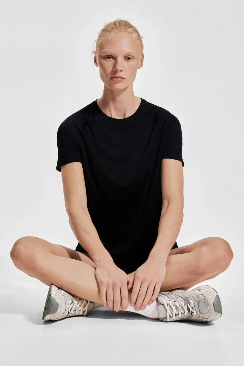 H&M Sports top with DryMove™