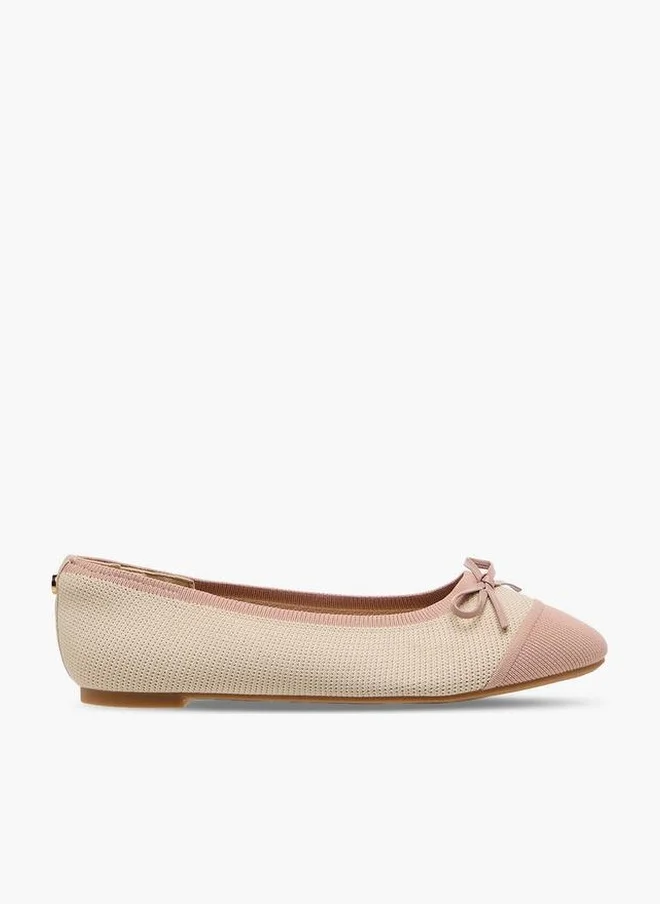 سيليست Women Textured Ballerina Shoes