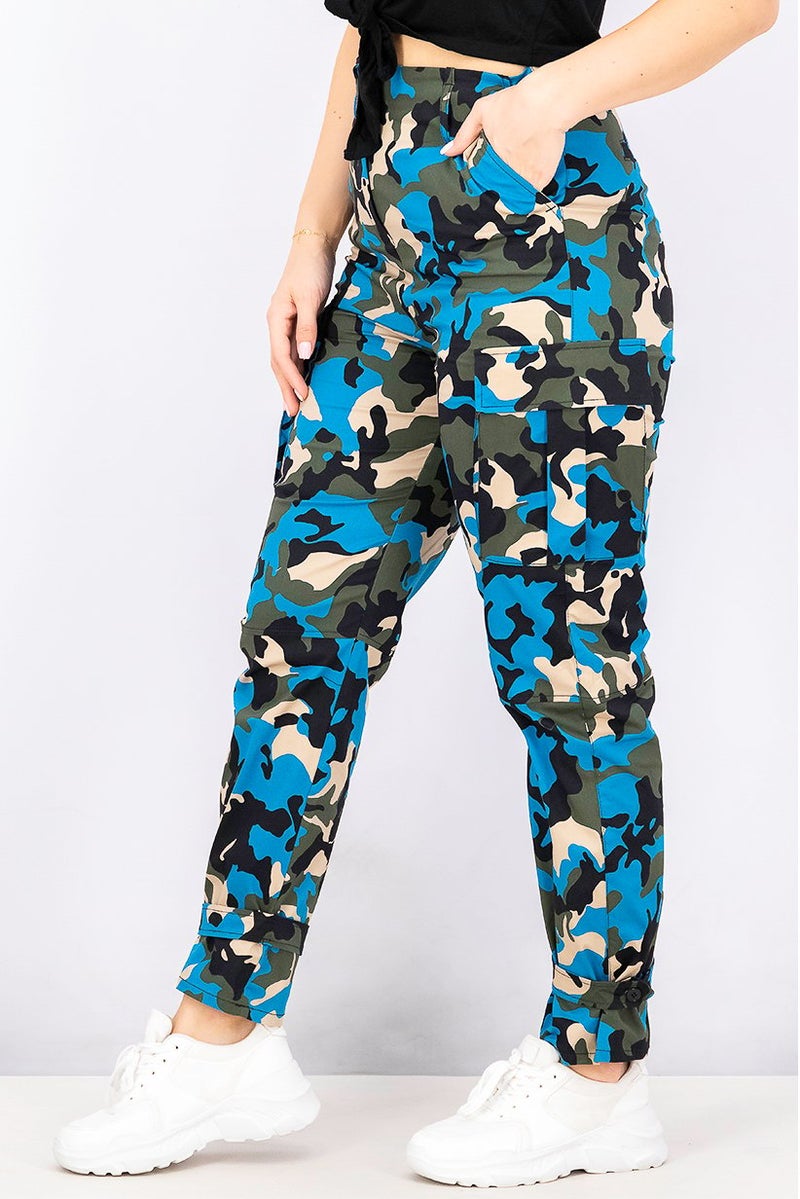 PINKO Women Regular Fit Camouflage Cargo Pants, Blue and Green - Image 4