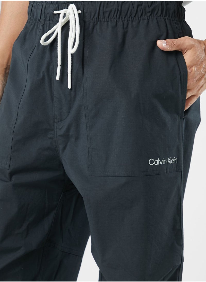 CALVIN KLEIN - Logo Regular Fit Sweatpants - Image 1