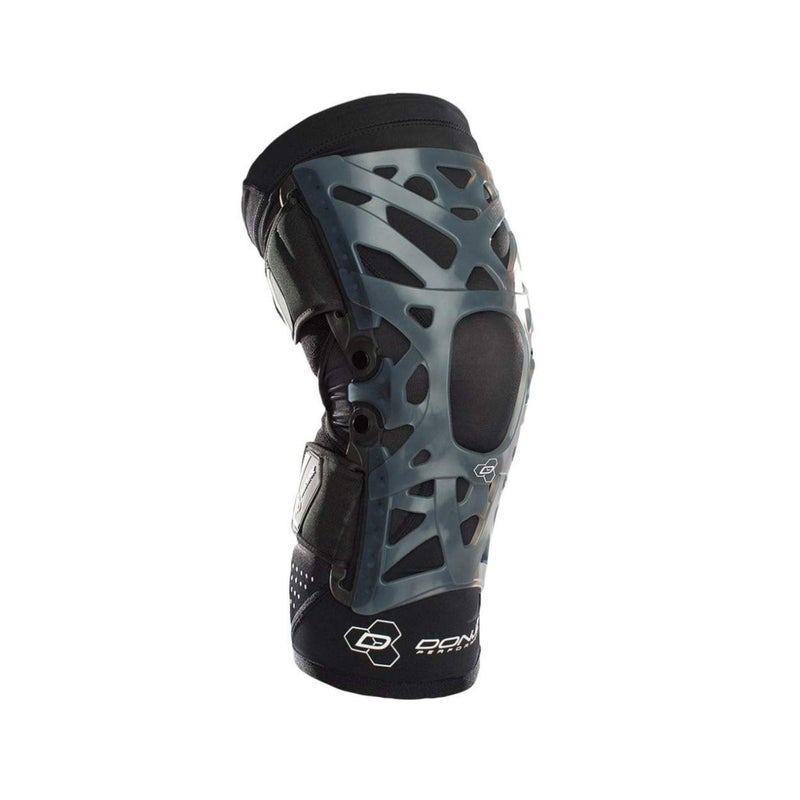 DonJoy Performance WEBTECH Knee Support Brace for Men and Women | Knee Pain Relief Support with Compression Undersleeve | Silicone Web Technology with Silicone Web Technology: Black, Medium - Image 5