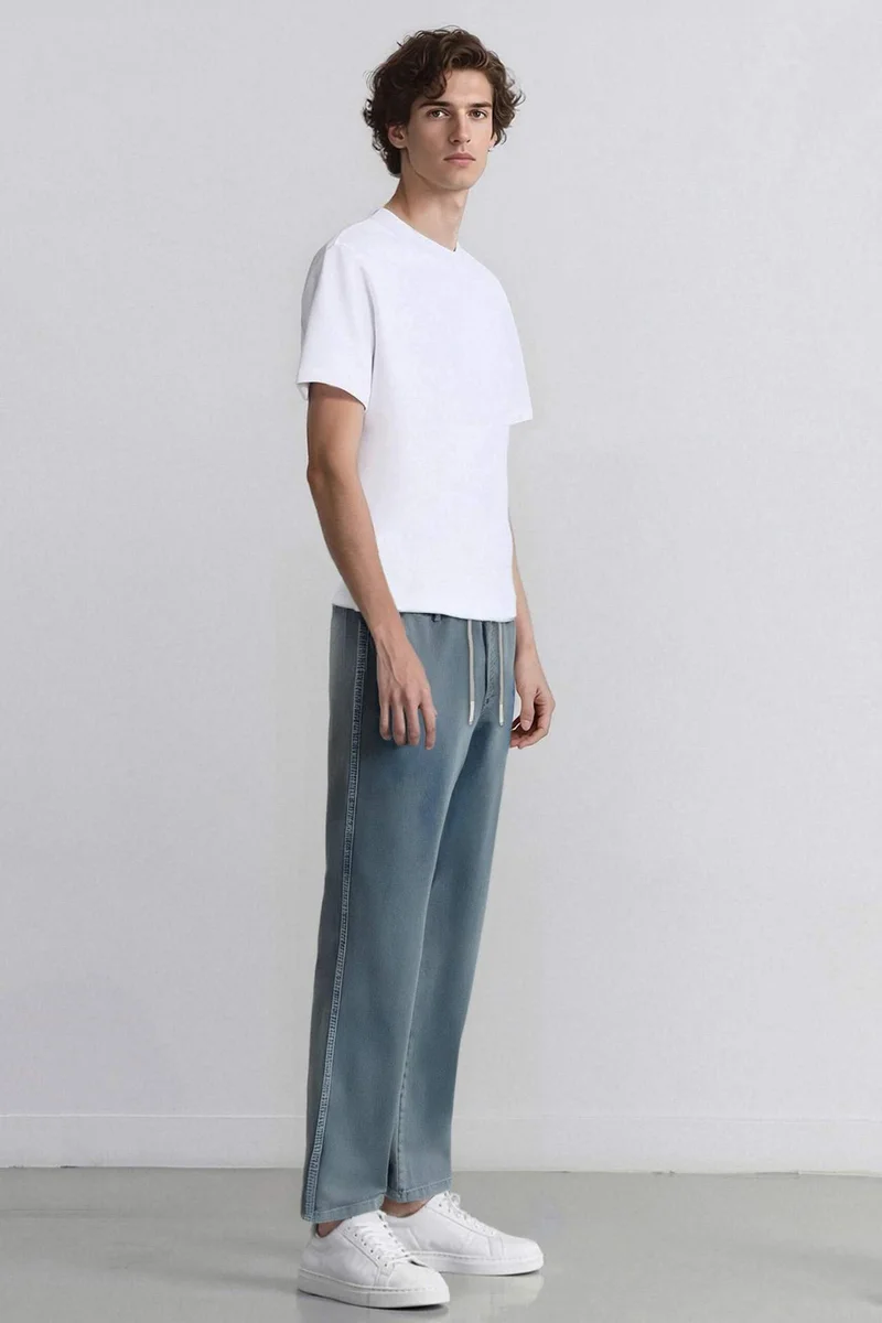 Defacto  Wide Leg Washed Jeans for Men | Best Price UAE