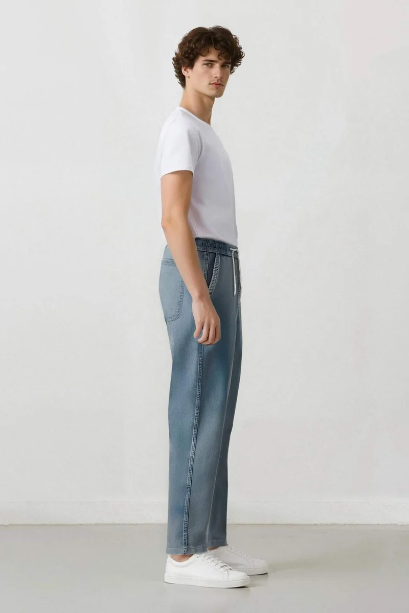 Defacto  Wide Leg Washed Jeans for Men | Best Price UAE