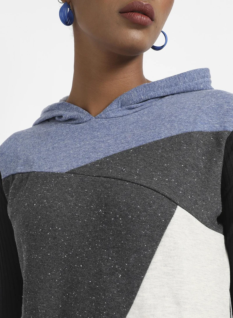 Pinacolada  Women's Multicolour Colourblock Hoodie With Ribbed Sleeves for Women | Best Price UAE