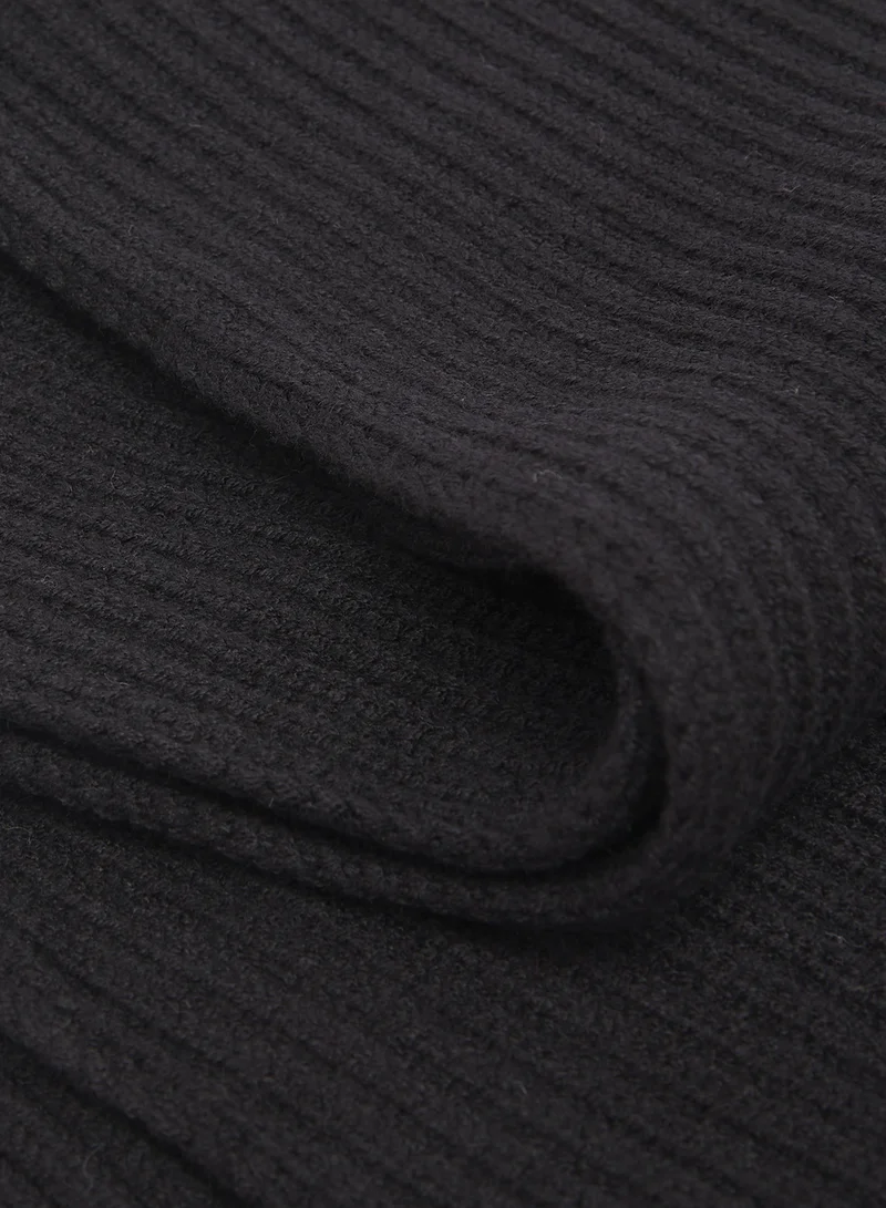 Robert Wood Beanie, Gloves and Scarf Set