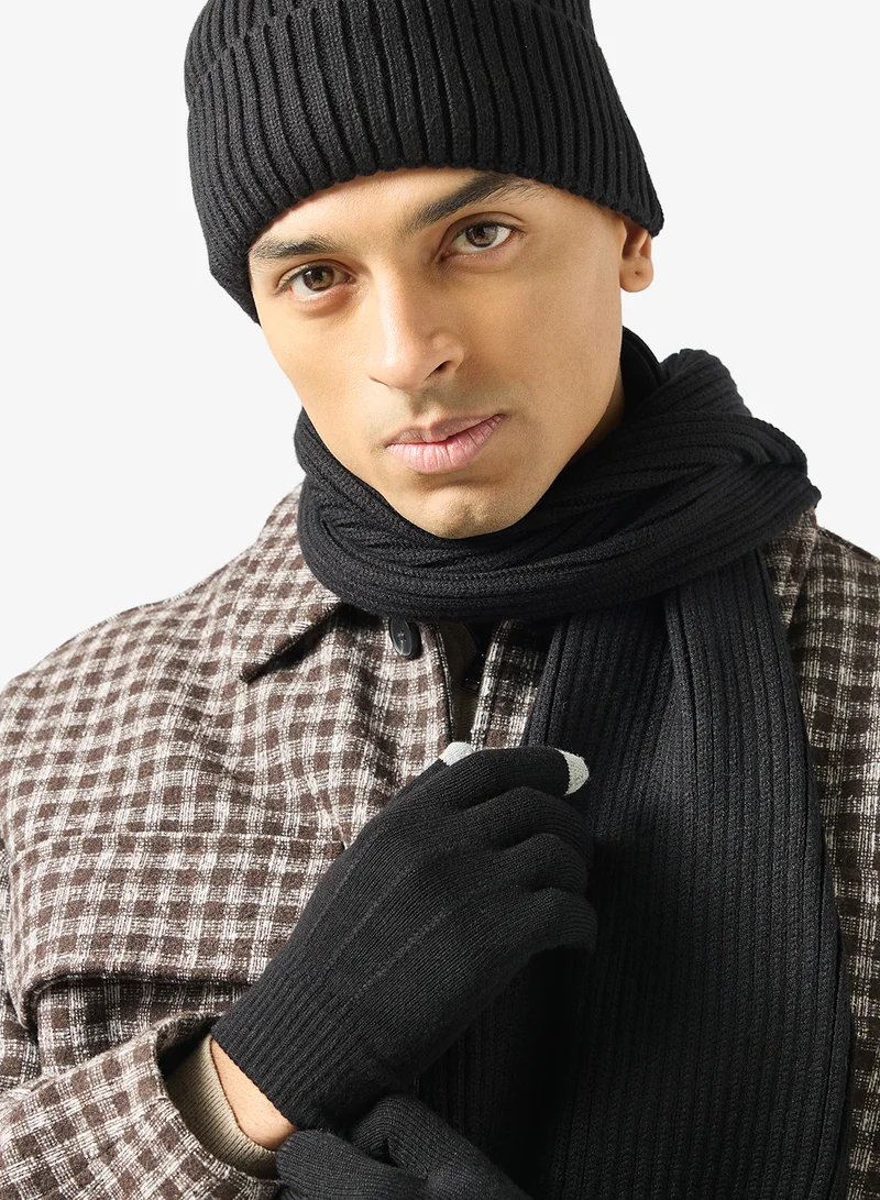 Robert Wood Beanie, Gloves and Scarf Set