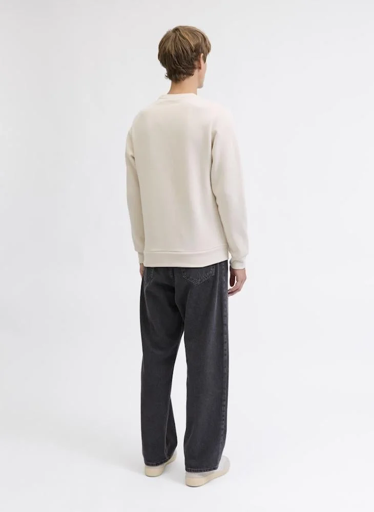 جاي جاي ريبل سويت شيرت بقصة عادية مزين بالشعار