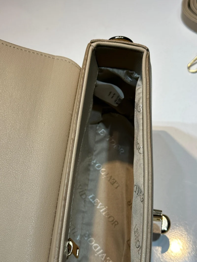 ليفيدور Special Color Combination Faux Leather Women's Shoulder and Shoulder Bag Designed as a Handbag 930164.VZN