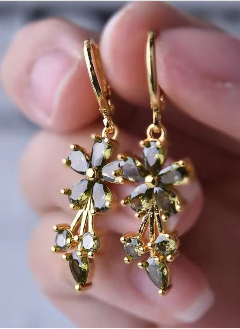 Dangle Charms Trendy And Elegant Earrings For Women  - Image 2