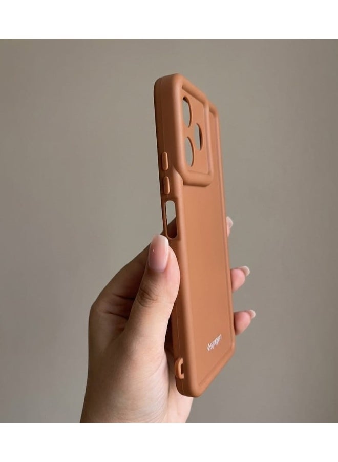 سبايجن جراب Spigen لهاتف Realme C53، حماية متينة مع لمسة من الأناقة - بني - Image 3