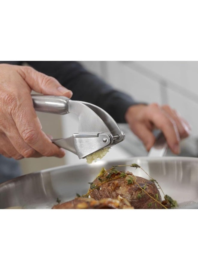 Zwilling Pro 20Cm Garlic Press - Image 2