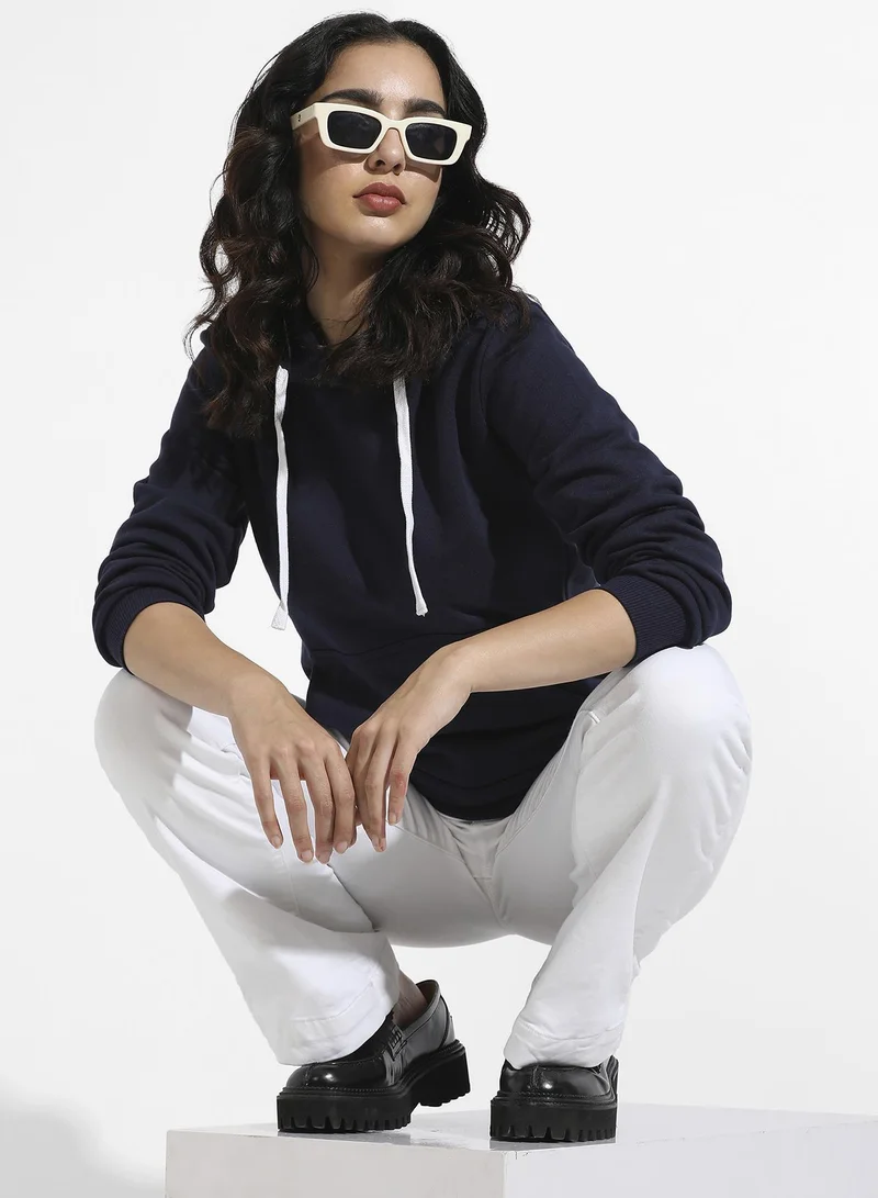 Campus Sutra Women's Navy Blue Pullover Hoodie With Kangaroo Pockets