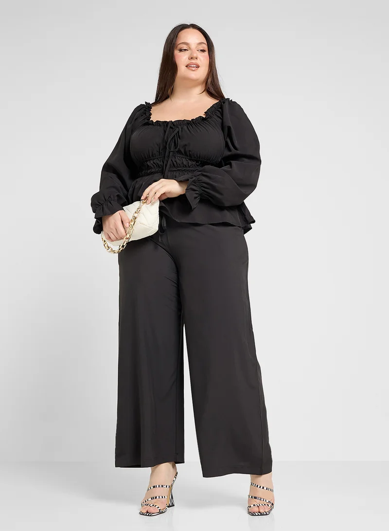 Ginger Plus Puff Sleeves Sweetheart Neckline Top