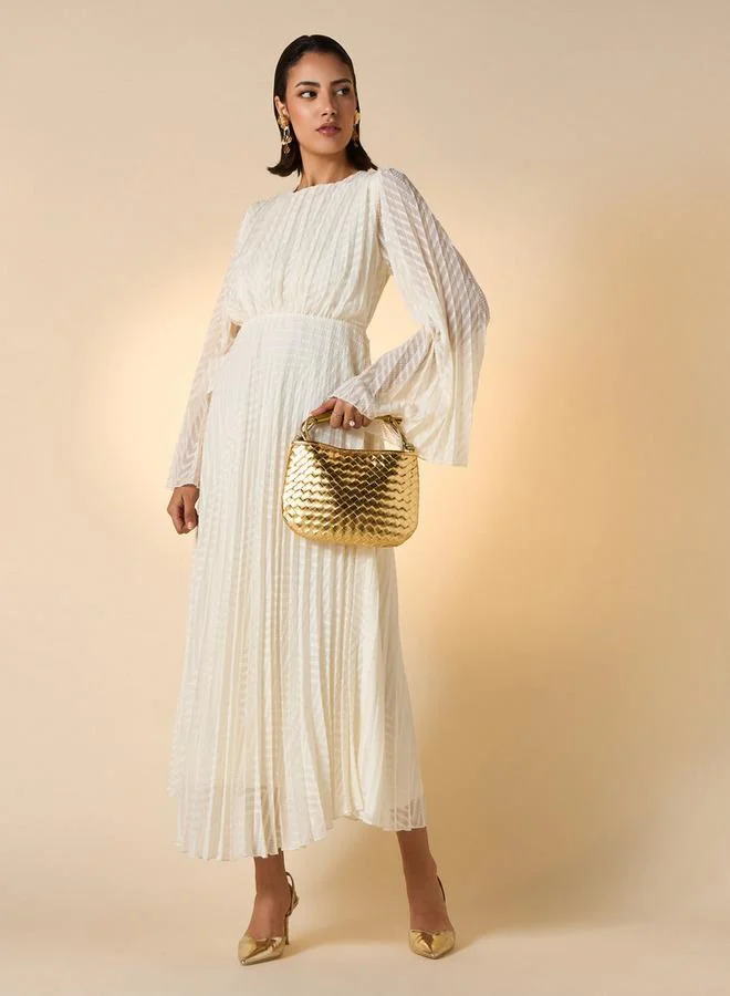 2Xtremz 2Xtremz Pleated Midi Dress with Flared Sleeves