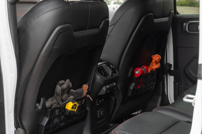 DV8 Offroad جيب رانجلر وغلادييتور روبكون/موجاف 2018-2025 | جيب DV8 أوف رود مع جيوب مولي خلفية | استبدال الشبكة الضعيفة من المصنع | تصميم مولي لتركيب المعدات والإكسسوارات | طلاء مسحوق أسود - Image 3
