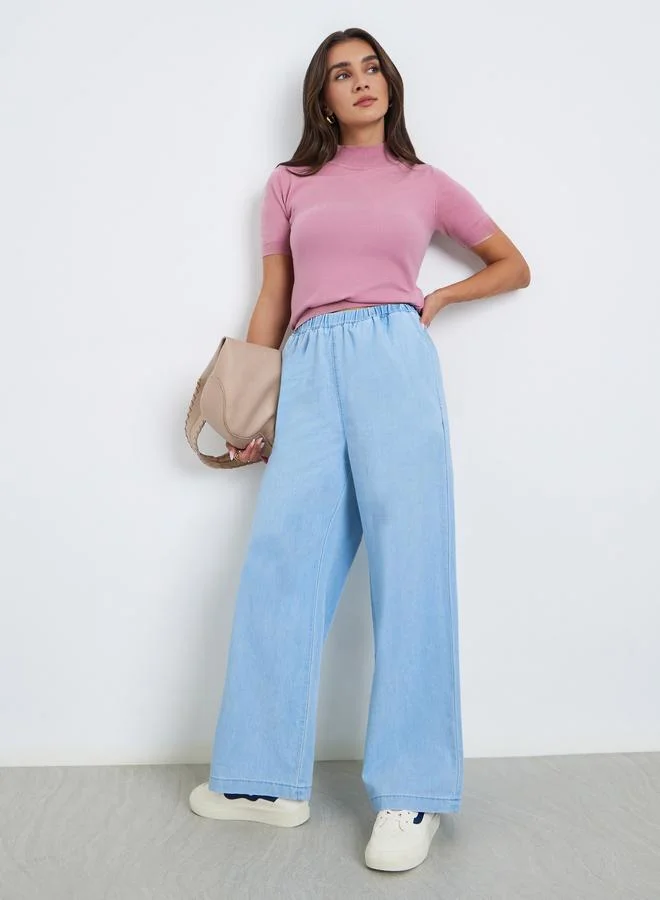Women Flowy Straight Leg Jeans