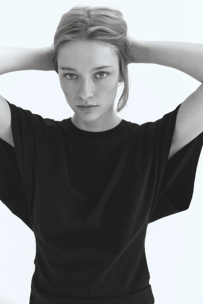 H&M Butterfly-sleeved T-shirt