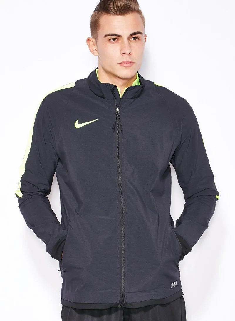 Nike Revolution Sideline Stretch Jacket