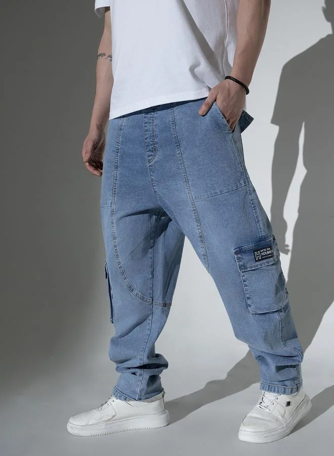 هوبرهولمي جينز أزرق فاتح بقصة مريحة 1% قطن بتصميم سادة وإغلاق بأزرار