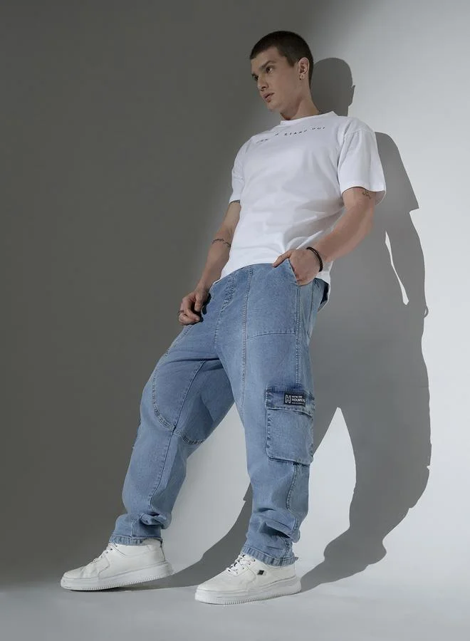 هوبرهولمي جينز أزرق فاتح بقصة مريحة 1% قطن بتصميم سادة وإغلاق بأزرار