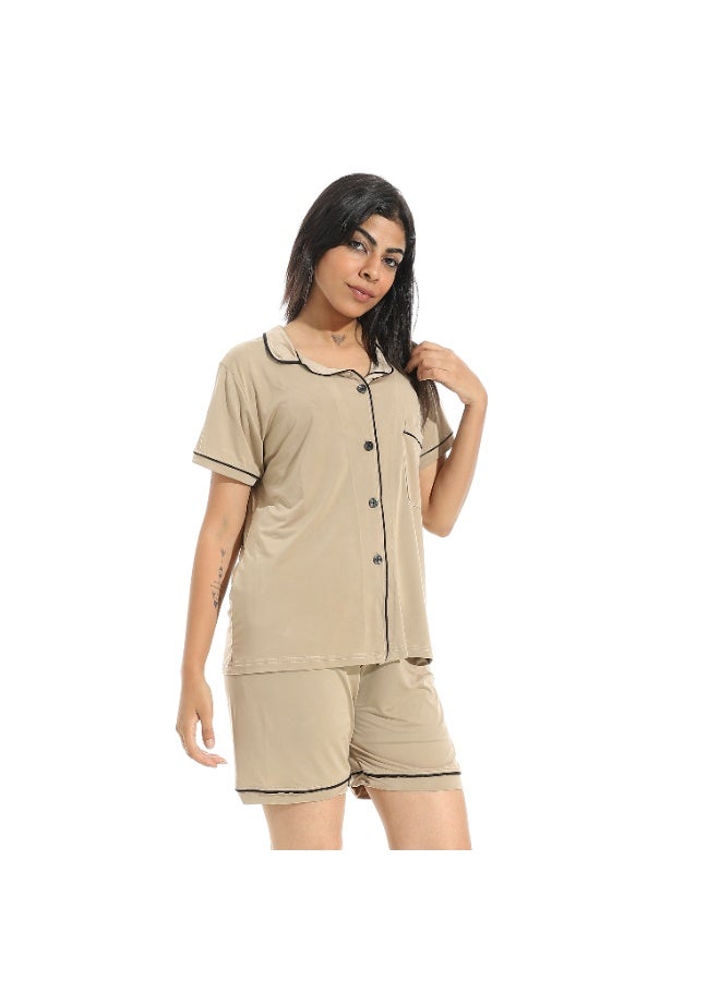 سيزار بيجامة حريمي قطعتين بزراير وشورت - Image 3