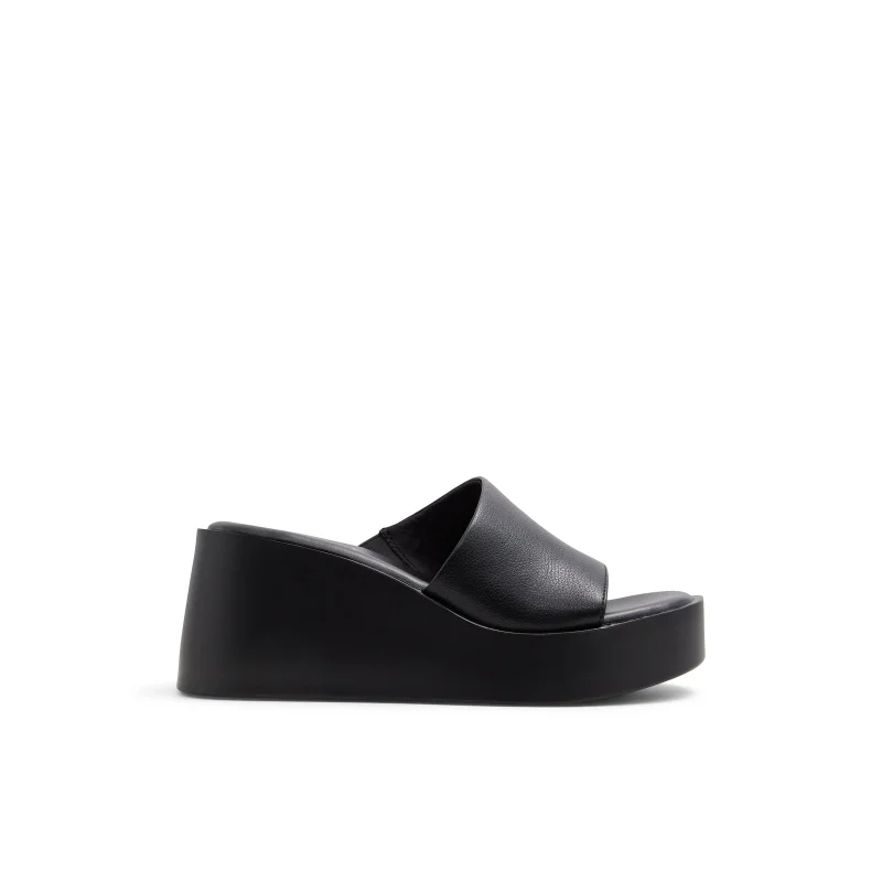 Call it Spring Tabatha wedge sandal