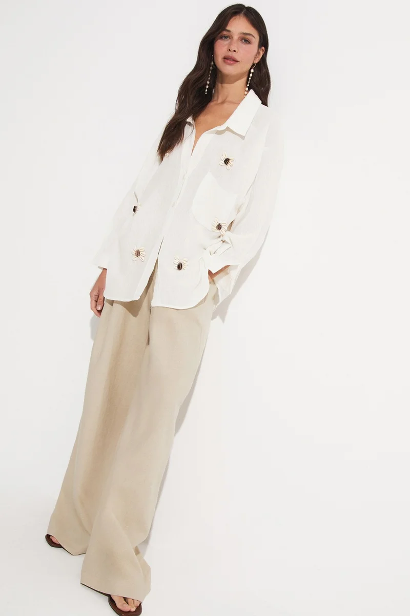 جون Embroidered Detailed Loose Cut Shirt