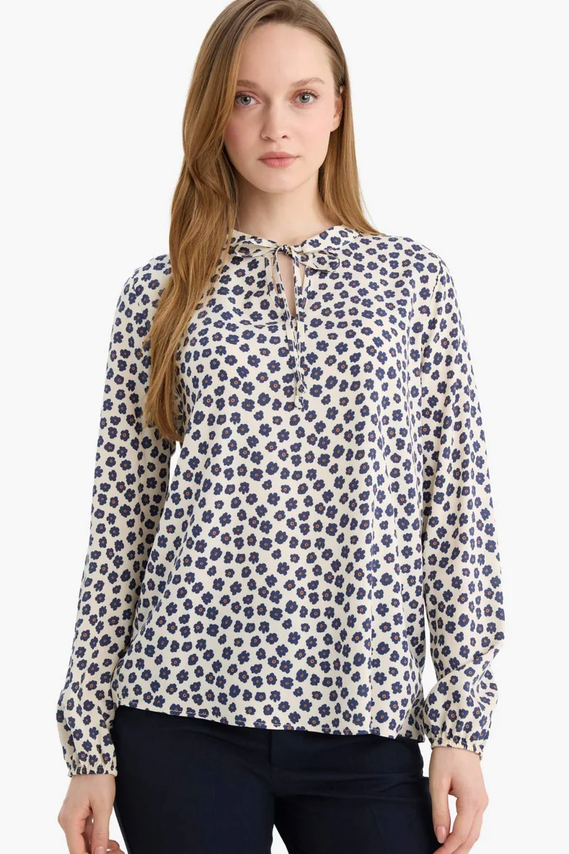 ديفاكتو Regular Fit Crew Neck Printed Long Sleeve Blouse