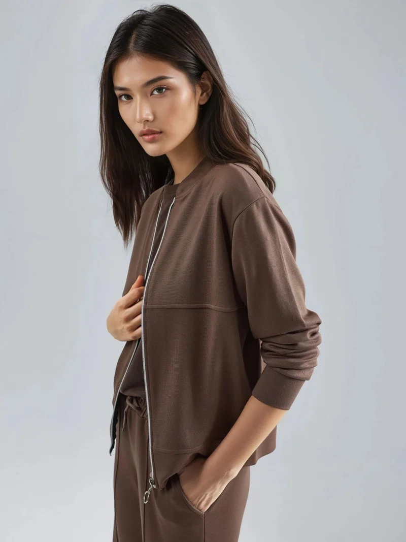 زوبعة طقم ملابس رياضية بسحاب من المودال وبنطلون مضلع من مجموعة بيرسان