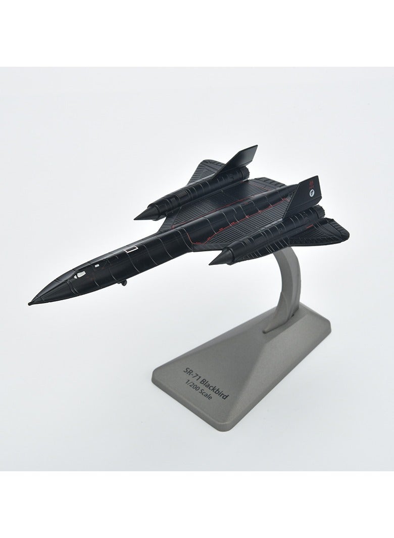 general 1:200 SR71 Reconnaissance Aircraft Model Foam Model Simulation Bomber Alloy Fighter Model Toy - Image 1