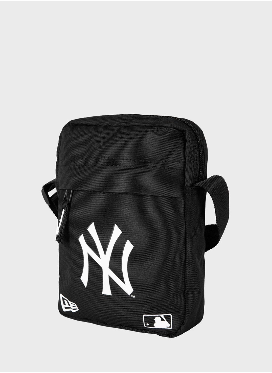 New Era Mens MLB New York Yankees Side Bag Crossbody Bag 11942030 Black