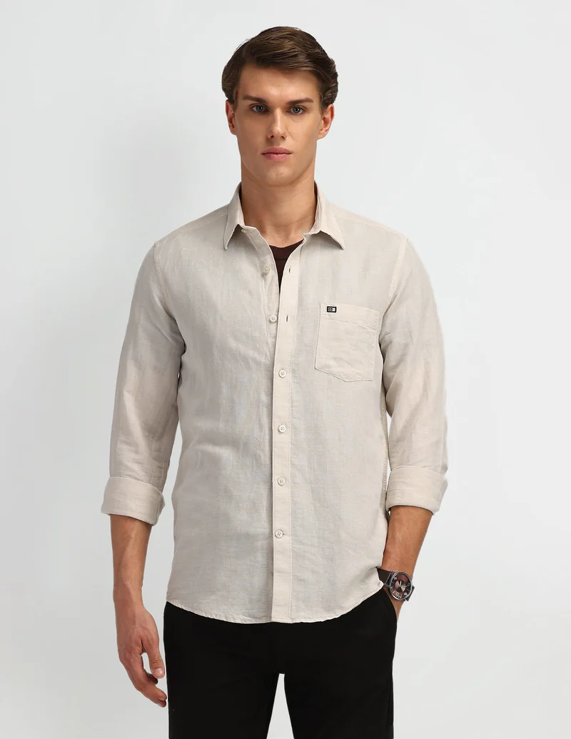 Arrow Solid Manhattan Slim Fit Shirt
