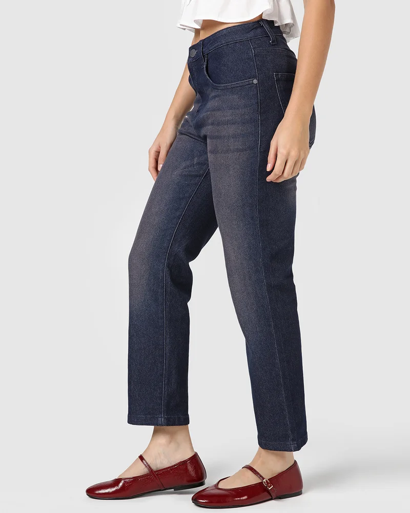 bewakoof Women's Blue Slim Straight Fit Ankle Length Jeans