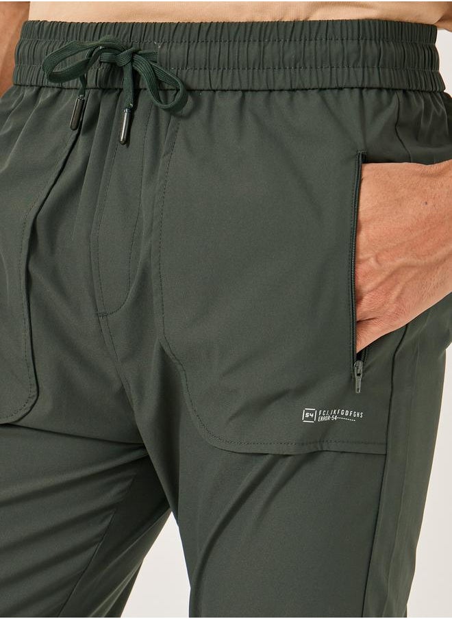 Fort Collins Men Solid Drawstring Waist Regular Fit Pants  - Image 3