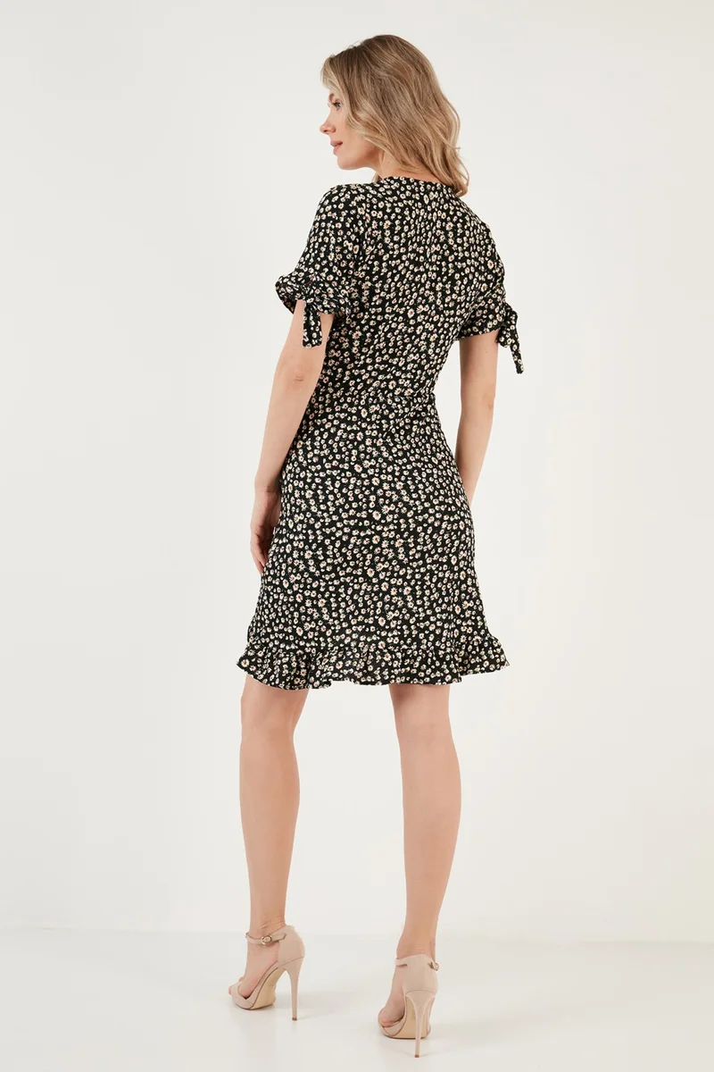 ليلا Floral Print Dress